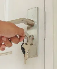 State Locksmith Services Riverside, CA 909-256-7113 State Locksmith Services Riverside, CA 909-256-7113